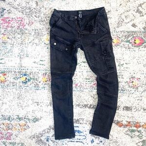 Forever 21 biker Black Skinny Jeans! Multiple pockets